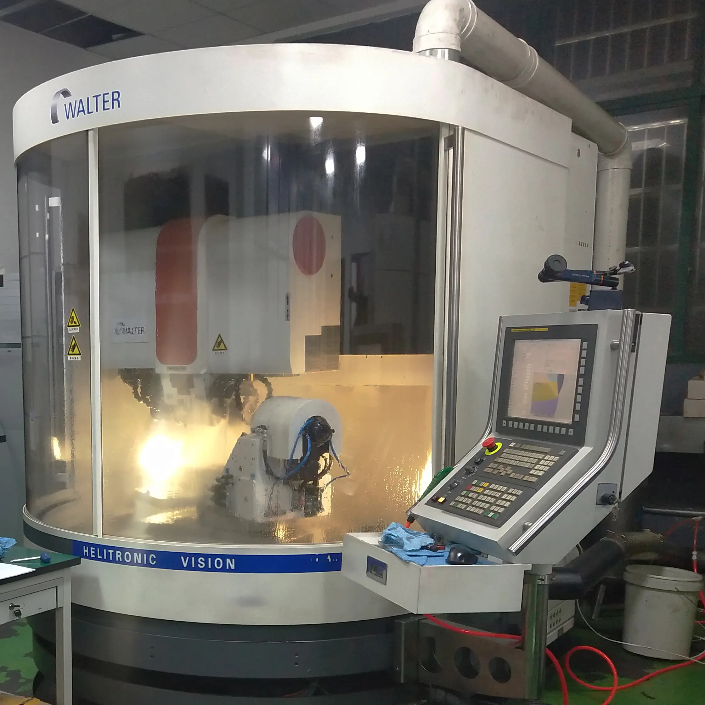 Walter Helitronic Vision 5-axis CNC grinding machine at QT TOOLS facility